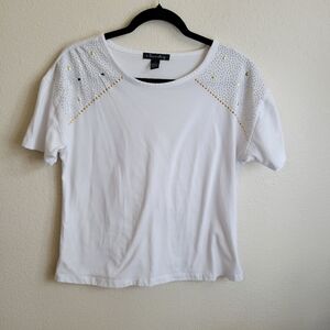 A Love Story Women's White W Gold/Silver Embellished Short Sleeve Top Small